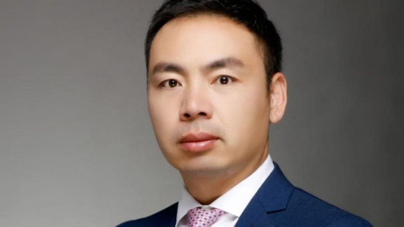 V型磷酸铁锂电池型号解析：与普通电池的五大差异**
